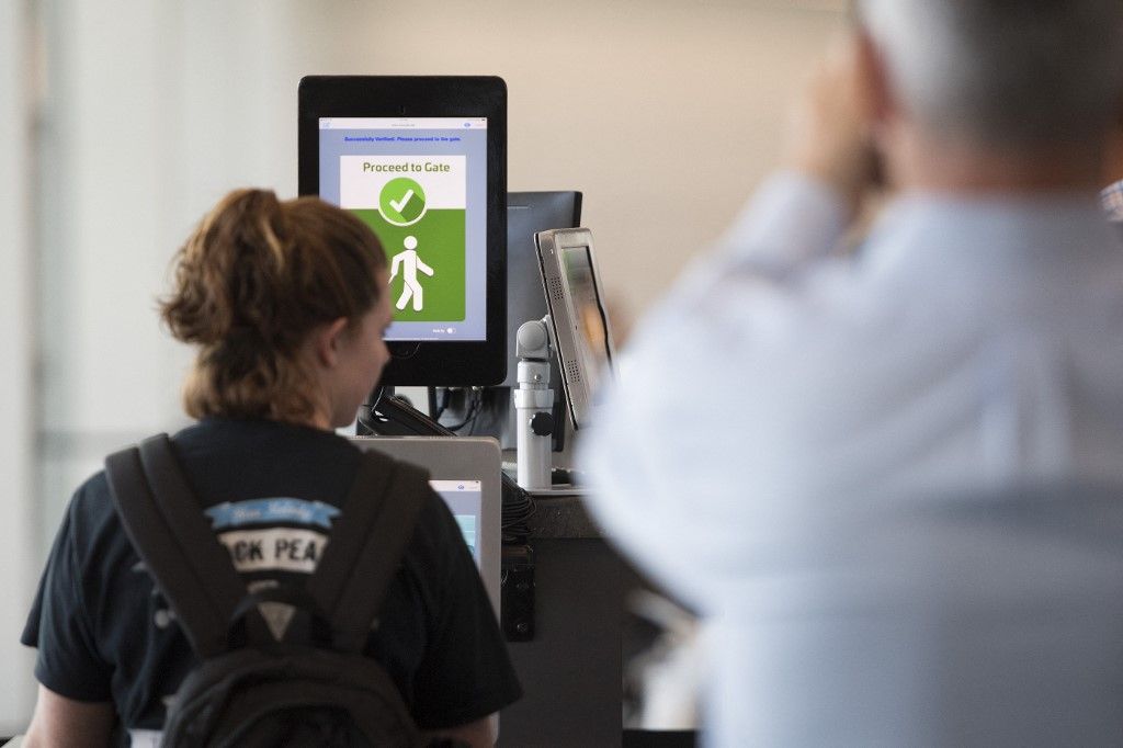 Bientôt la reconnaissance faciale à la place du boarding pass